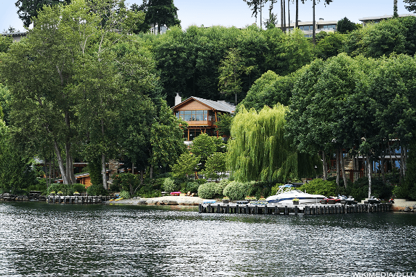 rumah bill gates dengan danau pribadi